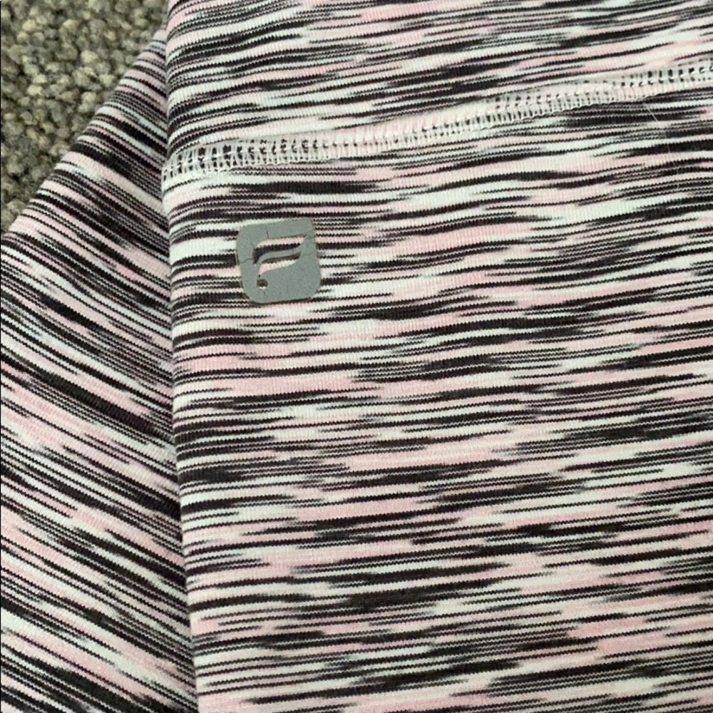 Fabletics Cropped Legging - Picture 3 of 3